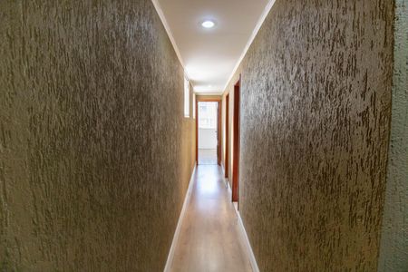 Apartamento à venda com 90m², 2 quartos e 1 vaga Apartamento à venda com 90m², 2 quartos e 1 vagaCorredor