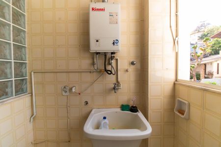 Apartamento à venda com 90m², 2 quartos e 1 vaga Apartamento à venda com 90m², 2 quartos e 1 vagaÁrea de Serviço