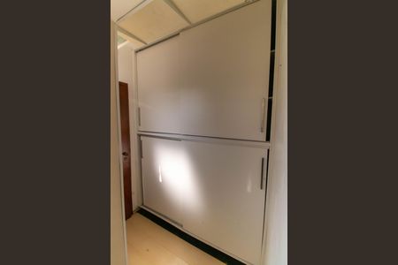 Apartamento à venda com 90m², 2 quartos e 1 vaga Apartamento à venda com 90m², 2 quartos e 1 vagaDespensa