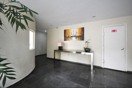 Apartamento à venda com 50m², 2 quartos e 1 vagaHall Social