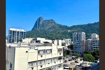 Apartamento à venda com 70m², 2 quartos e sem vaga Apartamento à venda com 70m², 2 quartos e sem vagaQuarto 2 - vista para o Cristo Redentor