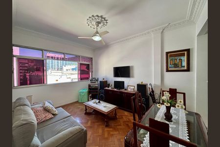 Apartamento à venda com 70m², 2 quartos e sem vaga Apartamento à venda com 70m², 2 quartos e sem vagaSala
