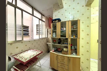 Apartamento à venda com 70m², 2 quartos e sem vaga Apartamento à venda com 70m², 2 quartos e sem vagaÁrea de serviço