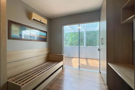 Casa de Condomínio à venda com 4 quartos, 240m² em Barra da Tijuca, Rio de Janeiro