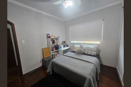 Casa à venda com 3 quartos, 210m² em Vila Leopoldina, Santo André