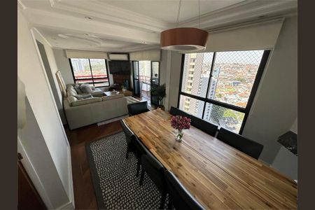 Apartamento à venda com 3 quartos, 135m² em Jardim Avelino, São Paulo