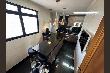 Apartamento à venda com 135m², 3 quartos e 2 vagas