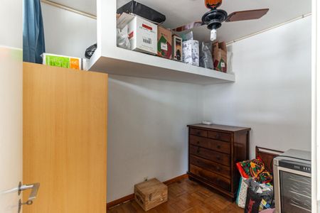 Apartamento à venda com 240m², 4 quartos e 2 vagasQuarto de Serviço 1