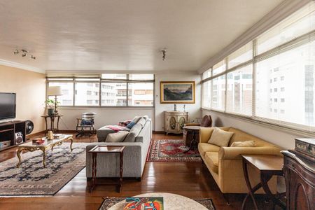 Apartamento à venda com 240m², 4 quartos e 2 vagasSala