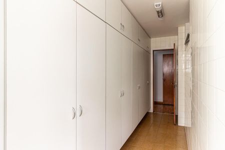 Apartamento à venda com 240m², 4 quartos e 2 vagasÁrea de Serviço