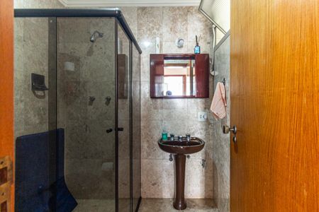 Apartamento à venda com 240m², 4 quartos e 2 vagasBanheiro 2