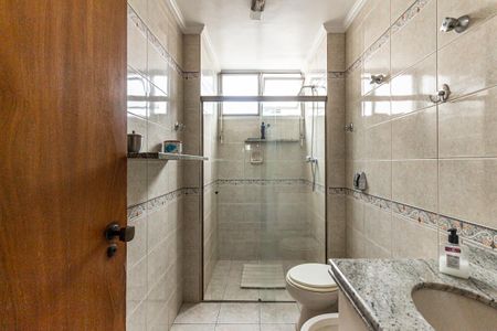 Apartamento à venda com 240m², 4 quartos e 2 vagasBanheiro 1