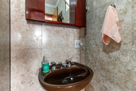 Apartamento à venda com 240m², 4 quartos e 2 vagasBanheiro 2