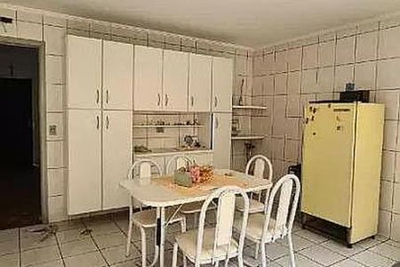 Casa à venda com 2 quartos, 121m² em Campestre, Santo André