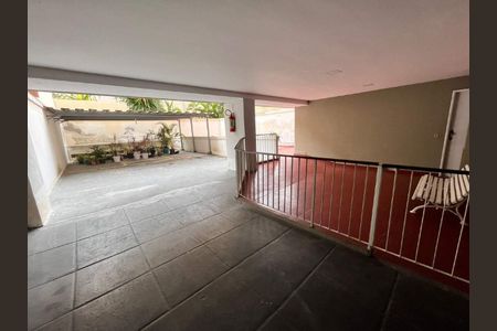 Apartamento à venda com 55m², 2 quartos e 1 vaga