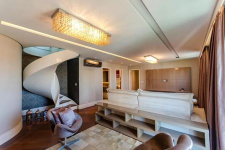 Apartamento à venda com 360m², 3 quartos e 4 vagas