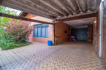 Casa à venda com 3 quartos, 140m² em Vila Campo Grande, São Paulo