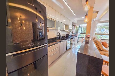 Apartamento à venda com 2 quartos, 69m² em Recreio dos Bandeirantes, Rio de Janeiro