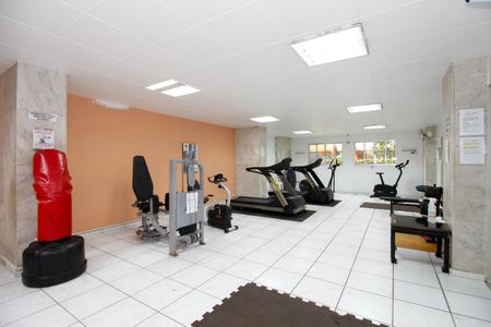 Apartamento à venda com 87m², 3 quartos e 1 vaga Apartamento à venda com 87m², 3 quartos e 1 vagaÁrea Comum - Academia
