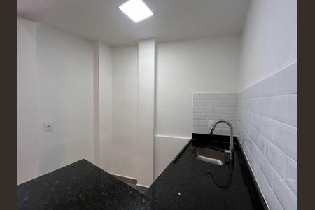 Apartamento à venda com 30m², 1 quarto e sem vaga