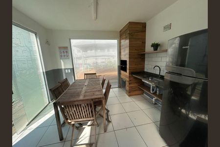 Apartamento à venda com 2 quartos, 47m² em Jardim Riacho das Pedras, Contagem
