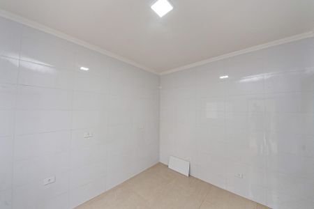 Casa à venda com 67m², 2 quartos e 3 vagas Casa à venda com 67m², 2 quartos e 3 vagasCozinha