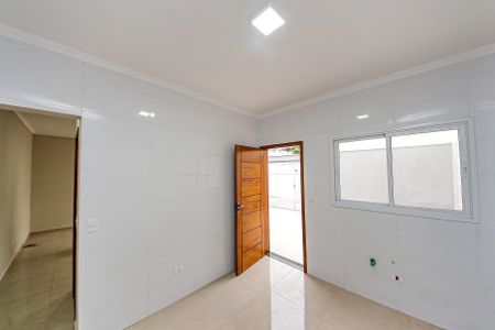 Casa à venda com 67m², 2 quartos e 3 vagas Casa à venda com 67m², 2 quartos e 3 vagasCozinha