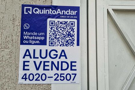 Casa à venda com 67m², 2 quartos e 3 vagas Casa à venda com 67m², 2 quartos e 3 vagasPlaca