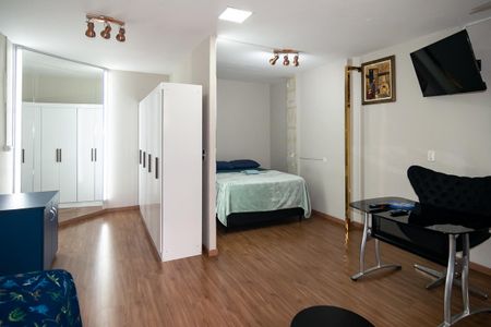 Quarto 1 de apartamento à venda com 5 quartos, 161m² em República, São Paulo