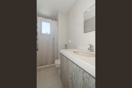 Apartamento à venda com 161m², 3 quartos e 3 vagasBanheiro da Suíte 2