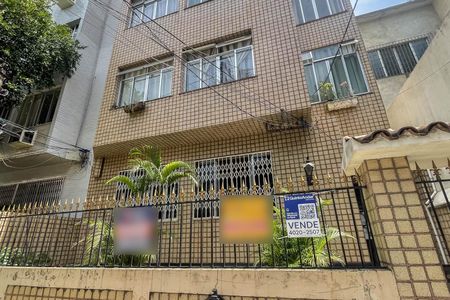 Apartamento à venda com 150m², 3 quartos e sem vagaPlaquinha