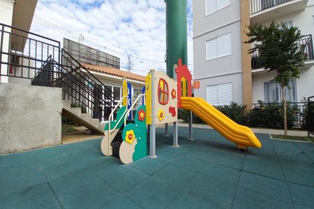 Apartamento à venda com 41m², 2 quartos e 1 vaga Apartamento à venda com 41m², 2 quartos e 1 vagaÁrea comum - Playground