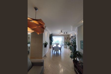 Apartamento à venda com 104m², 3 quartos e 2 vagas Apartamento à venda com 104m², 3 quartos e 2 vagasSala