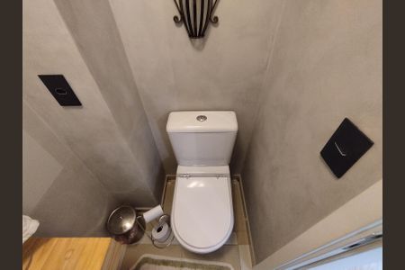 Apartamento à venda com 104m², 3 quartos e 2 vagas Apartamento à venda com 104m², 3 quartos e 2 vagasLavabo