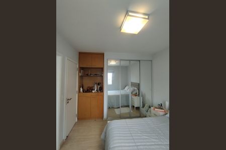 Apartamento à venda com 104m², 3 quartos e 2 vagas Apartamento à venda com 104m², 3 quartos e 2 vagasSuíte