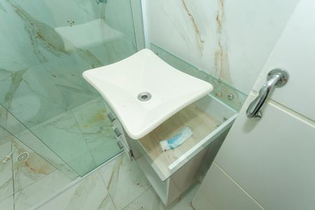 Casa à venda com 420m², 4 quartos e 6 vagasBanheiro da Edícula