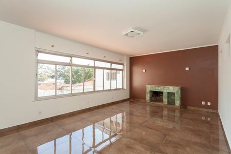 Sala de casa para alugar com 4 quartos, 420m² em Jardim Prudência, São Paulo