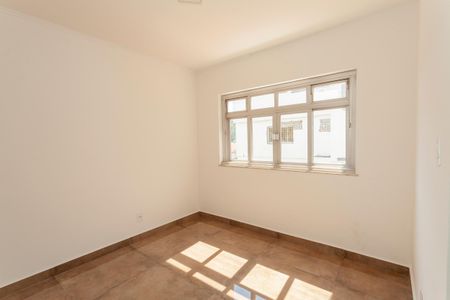 Casa à venda com 420m², 4 quartos e 6 vagasSala de estar