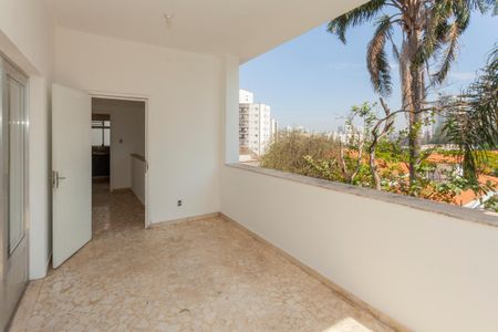 Casa à venda com 420m², 4 quartos e 6 vagasVaranda da Sala