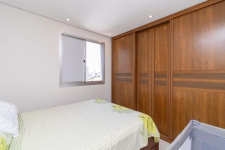 Apartamento à venda com 65m², 2 quartos e 1 vagaQuarto 2