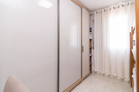 Apartamento à venda com 65m², 2 quartos e 1 vagaQuarto 1