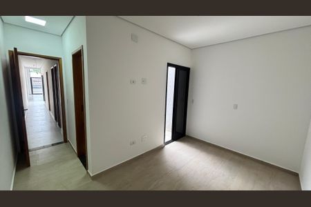 Casa à venda com 125m², 3 quartos e 2 vagas Casa à venda com 125m², 3 quartos e 2 vagasSuite