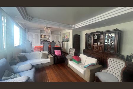 Apartamento à venda com 4 quartos, 238m² em Icaraí, Niterói