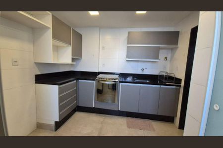 Apartamento à venda com 2 quartos, 75m² em Icaraí, Niterói