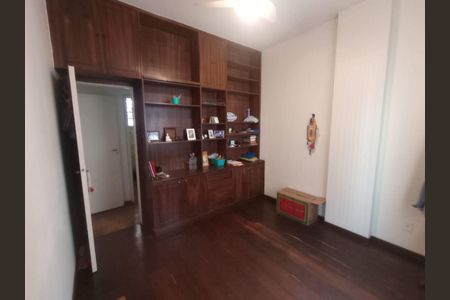 Apartamento à venda com 4 quartos, 172m² em Icaraí, Niterói