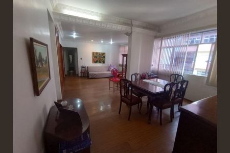 Apartamento à venda com 4 quartos, 172m² em Icaraí, Niterói