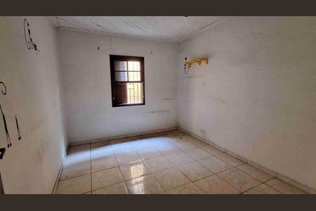 Casa à venda com 4 quartos, 200m² em Lauzane Paulista, São Paulo