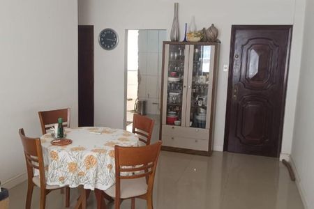Apartamento à venda com 3 quartos, 130m² em Icaraí, Niterói