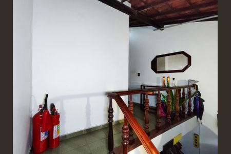 Apartamento à venda com 245m², 5 quartos e 1 vaga Apartamento à venda com 245m², 5 quartos e 1 vagaEntrada