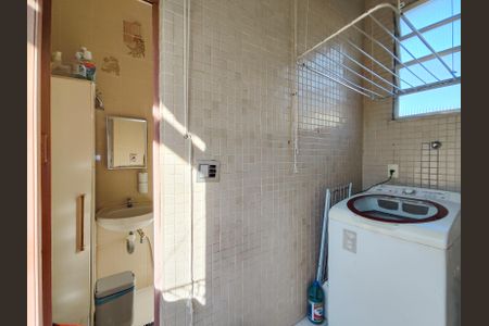Apartamento à venda com 245m², 5 quartos e 1 vaga Apartamento à venda com 245m², 5 quartos e 1 vagaÁrea de Serviço